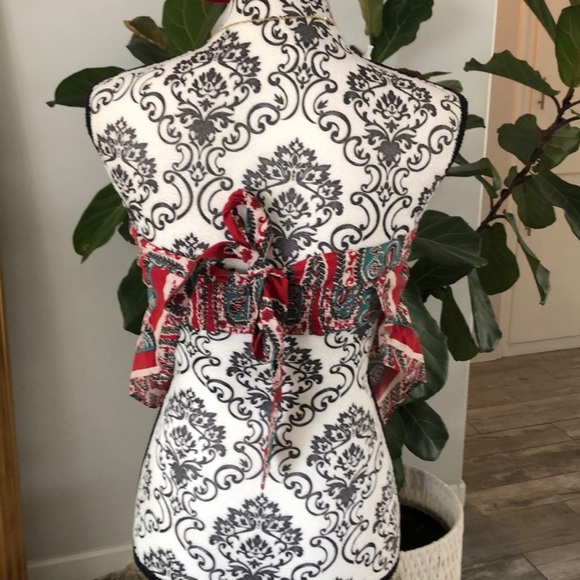 Free people backless top!🌺🌺 - Picture 3 of 3